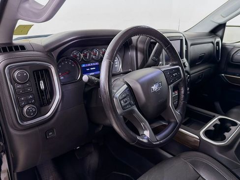 Used 2019 Chevrolet Silverado 1500 LT Trail Boss AWD/4WD image 10