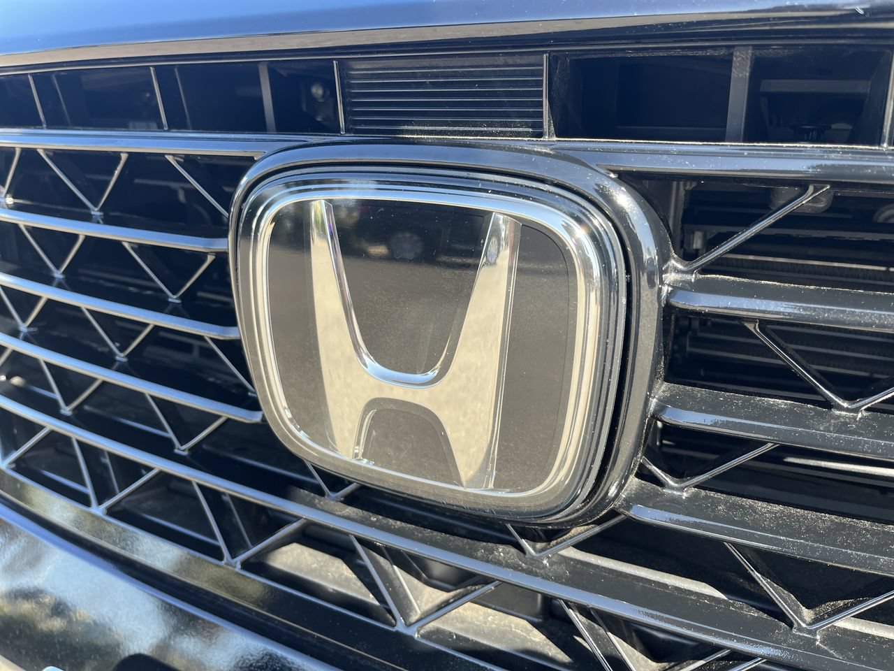 Used 2025 Honda Accord Sport image 29