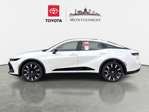 New 2026 Toyota Crown Platinum image 6