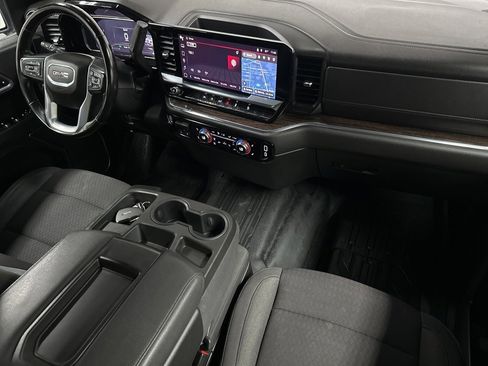 Used 2023 GMC Sierra 1500 Elevation image 12