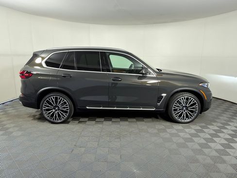 New 2026 BMW X5 sDrive40i RWD image 8