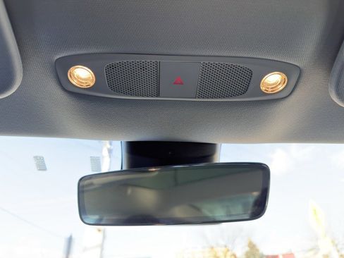 Used 2022 Tesla Model 3 Performance image 29