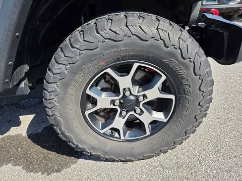 Used 2021 Jeep Wrangler Rubicon AWD/4WD image 30