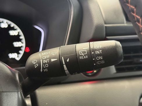Used 2024 Honda Pilot TrailSport image 32