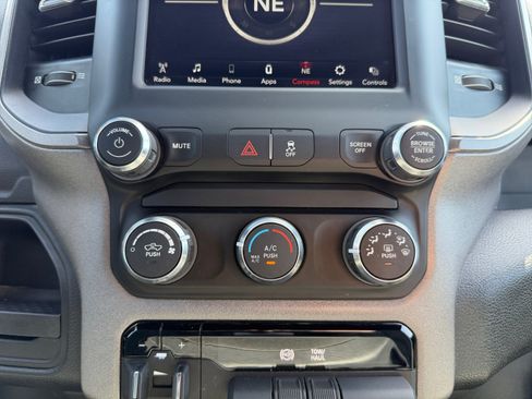 Used 2021 RAM 3500 Tradesman AWD/4WD image 17