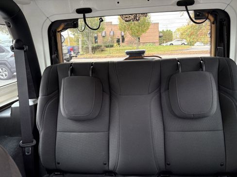 Used 2021 Jeep Wrangler Willys image 20