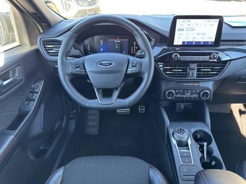 Used 2024 Ford Escape ST-Line image 25