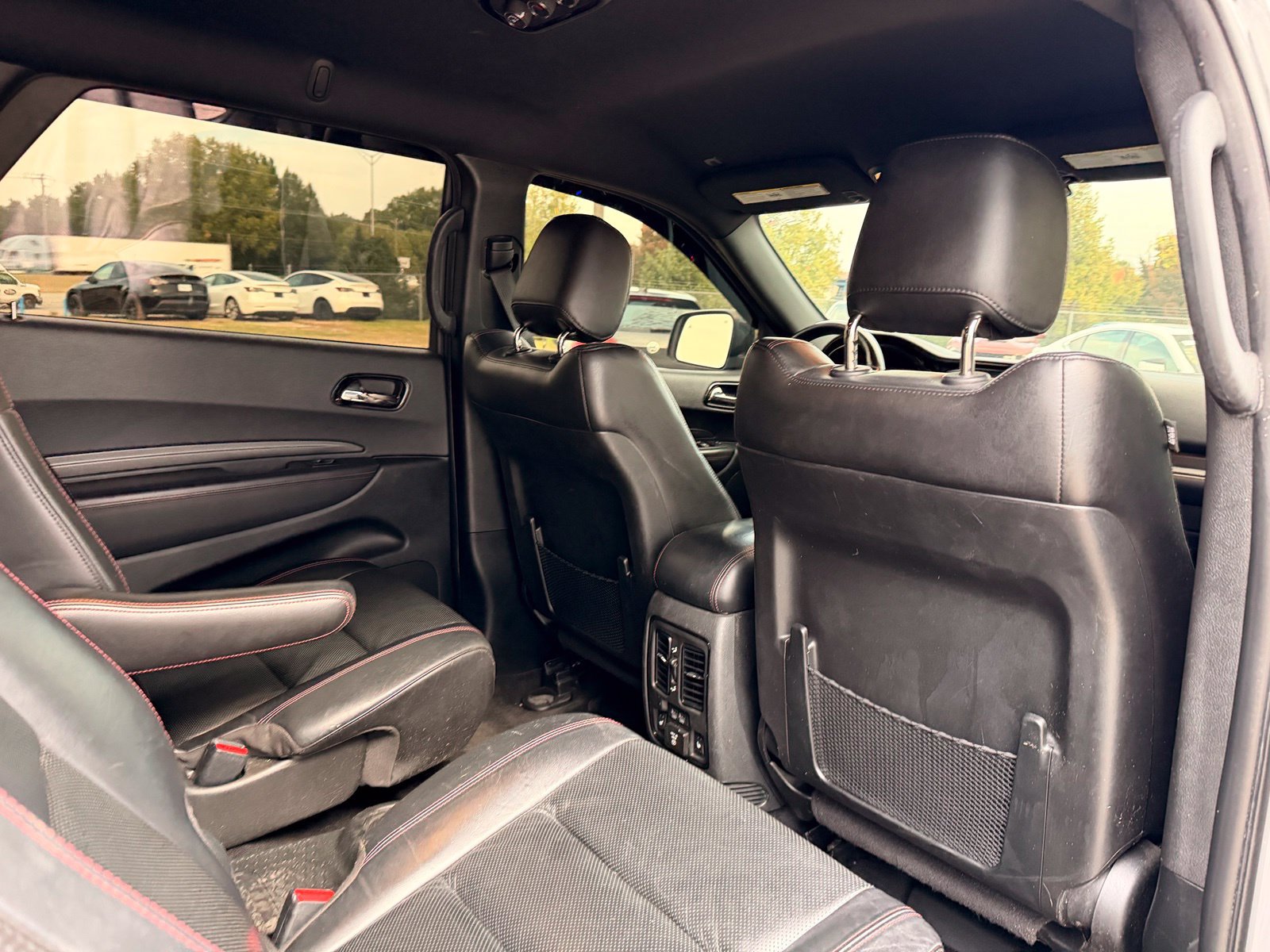 Used 2022 Dodge Durango R/T w/ Blacktop Package AWD/4WD image 27