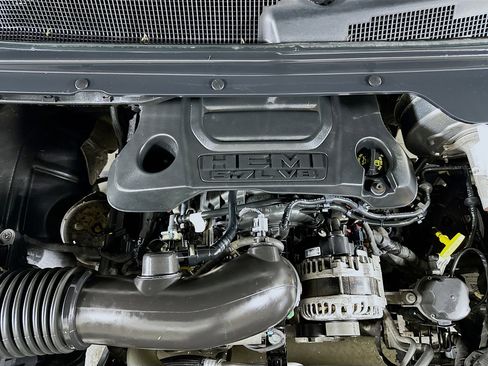 Used 2022 RAM 1500 Laramie image 33