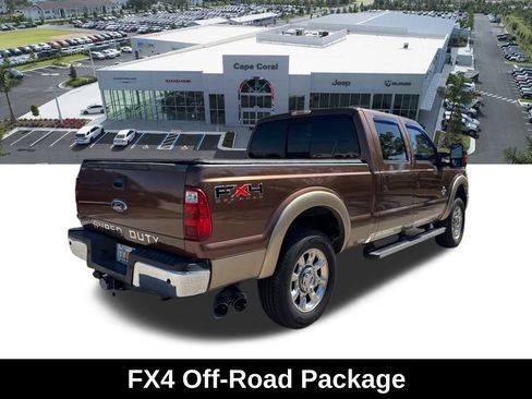 Used 2011 Ford F250 Lariat w/ Lariat Interior Pkg image 3
