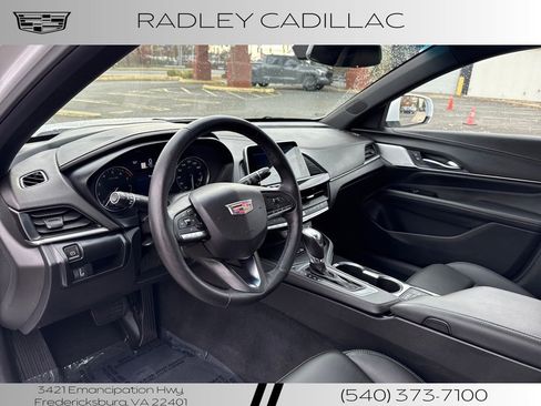 Used 2022 Cadillac CT4 Luxury w/ Sun And Sound Package image 9