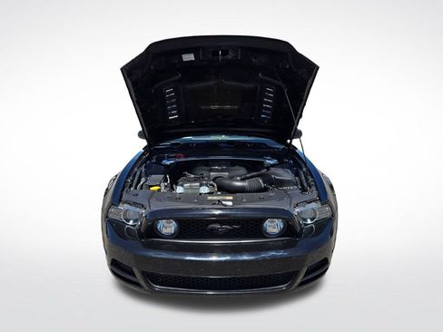 Used 2013 Ford Mustang GT Premium w/ Comfort Pkg RWD image 15