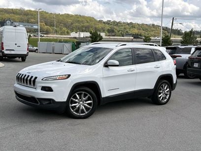 Used 2018 Jeep Cherokee Limited w/ Technology Group