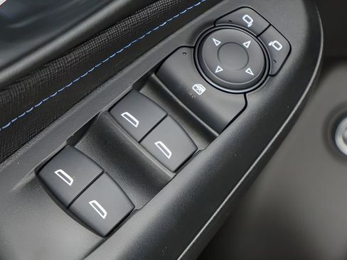 New 2026 Buick Envista Sport Touring w/ Convenience I Package FWD image 17