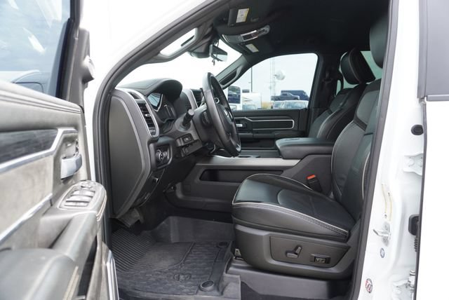 Used 2024 RAM 3500 Laramie w/ Night Edition AWD/4WD image 23