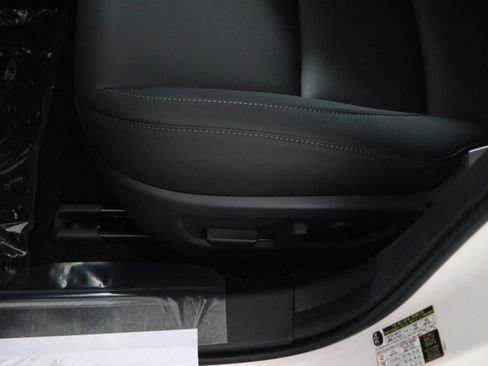 New 2025 MAZDA CX-30 AWD 2.5 S w/ Preferred Package image 19