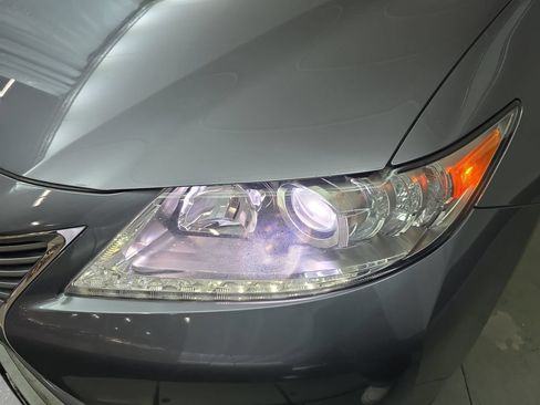 Used 2014 Lexus ES 350 w/ Luxury Package FWD image 31
