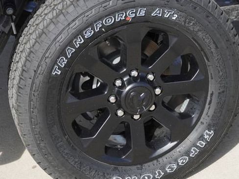 New 2026 RAM 2500 Laramie AWD/4WD image 11