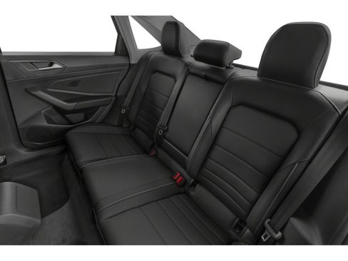 Used 2024 Volkswagen Jetta SE FWD image 9
