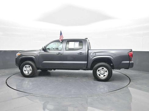 Used 2022 Toyota Tacoma SR AWD/4WD image 5