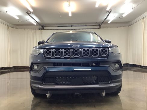 New 2026 Jeep Compass Latitude AWD/4WD image 10