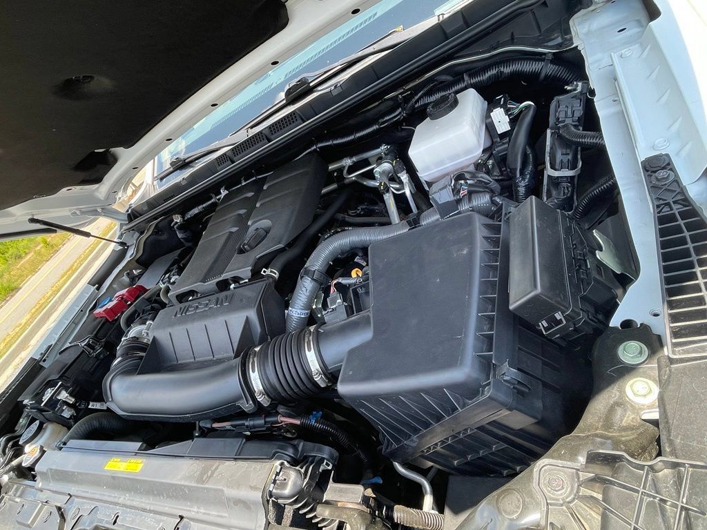 Used 2025 Nissan Frontier SV RWD image 54