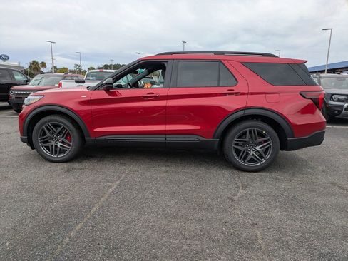 New 2026 Ford Explorer ST-Line w/ ST-Line Street Pack image 7