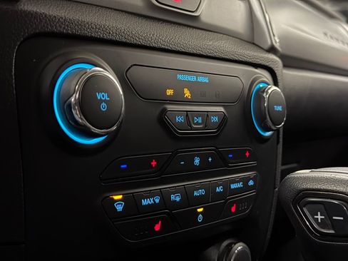 Used 2019 Ford Ranger XLT w/ Equipment Group 302A Luxury image 19