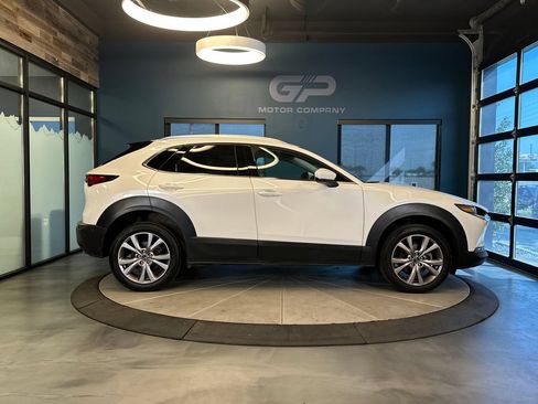 Used 2022 MAZDA CX-30 AWD 2.5 S w/ Premium Package image 2