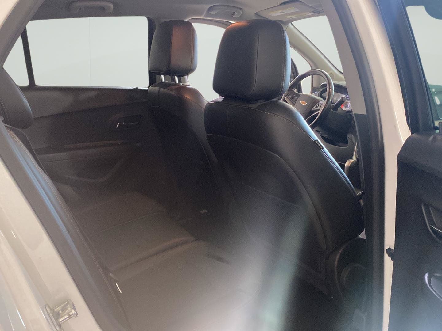 Used 2019 Chevrolet Trax LT AWD/4WD image 20