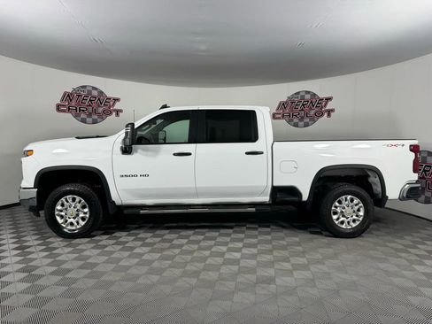 Used 2024 Chevrolet Silverado 3500 W/T w/ WT Convenience Package image 4