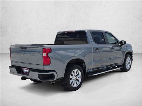 Used 2019 Chevrolet Silverado 1500 Custom w/ Custom Value Package RWD image 5
