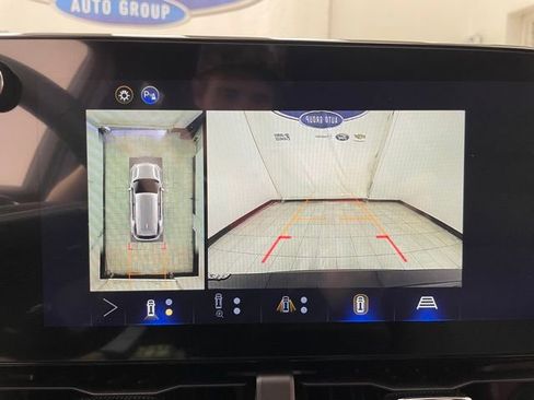 New 2026 Chevrolet Equinox LT w/ Safety and Technology Package AWD/4WD image 6