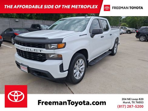 Used 2022 Chevrolet Silverado 1500 Custom w/ LPO, Dark Essentials Package RWD image 1