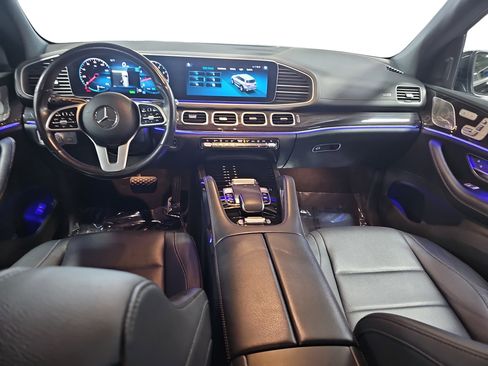 Used 2020 Mercedes-Benz GLS 450 4MATIC image 9