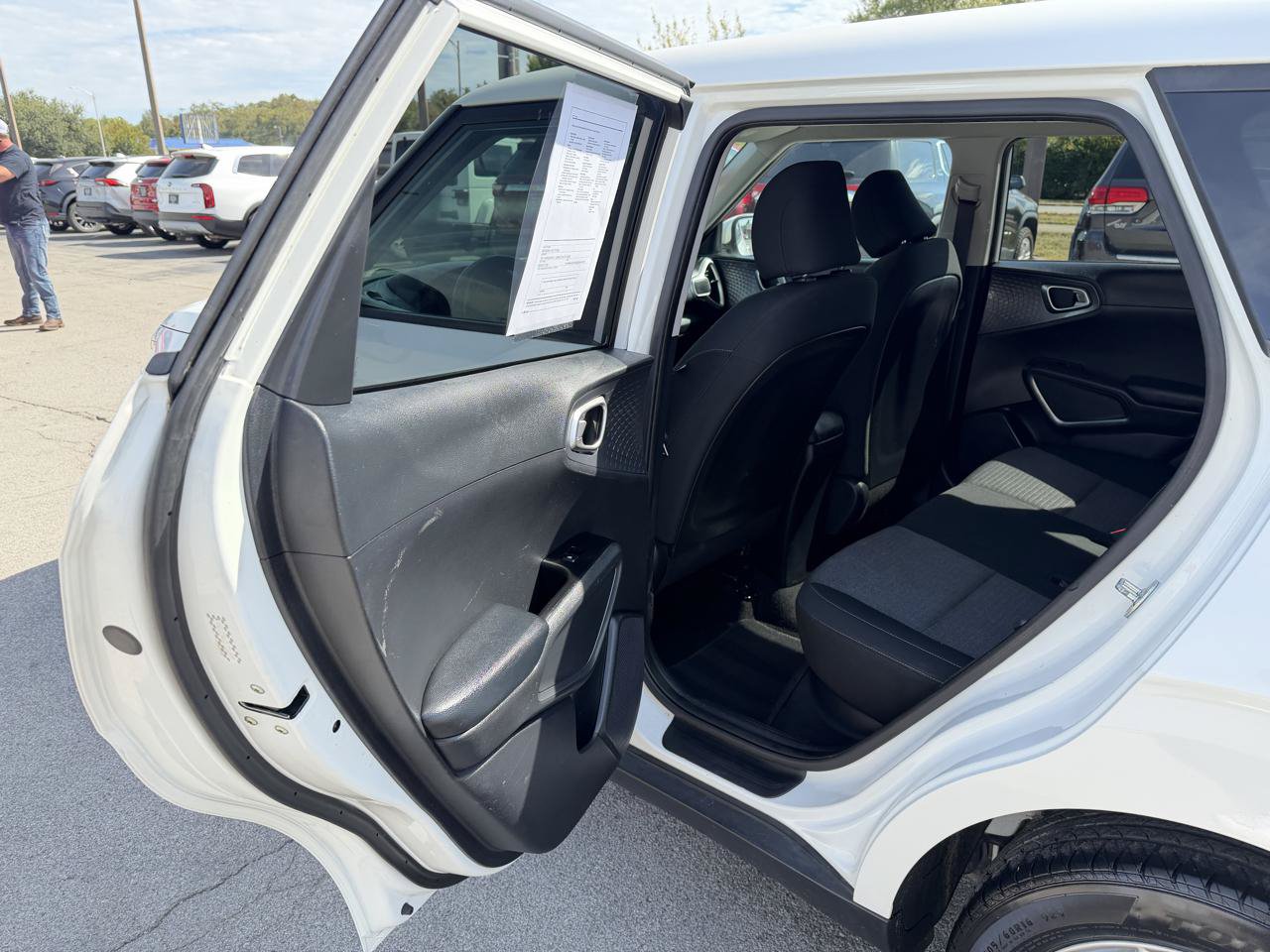 Used 2020 Kia Soul S FWD image 12