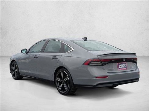 Used 2024 Honda Accord Sport image 8