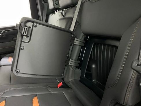 Used 2025 GMC Sierra 3500 AT4 w/ AT4 Premium Plus Package image 39