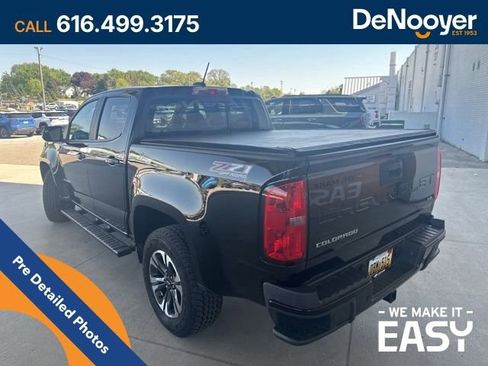 Used 2021 Chevrolet Colorado Z71 AWD/4WD image 4