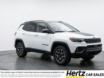 Used 2025 Jeep Compass Trailhawk