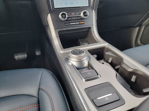 Used 2023 Ford Edge SEL w/ Sport Appearance Package image 35