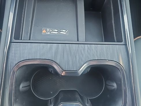 Certified 2024 GMC Acadia AT4 w/ LPO, Floor Liner Package image 27