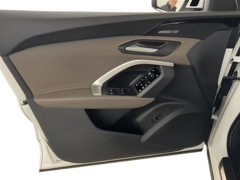 Certified 2025 Audi Q5 Premium Plus w/ Premium Plus image 14