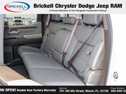 Used 2023 GMC Sierra 1500 SLT w/ SLT Premium Plus Package AWD/4WD image 16