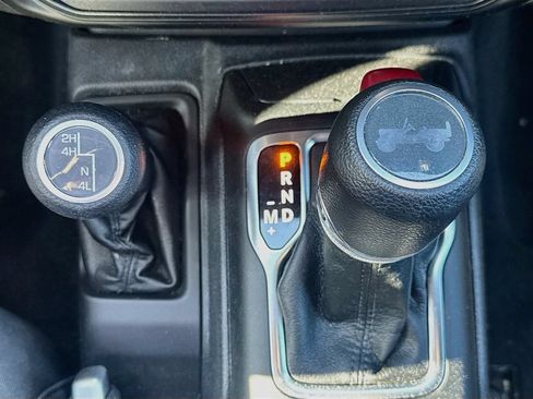 Certified 2022 Jeep Wrangler Unlimited Sport AWD/4WD image 17