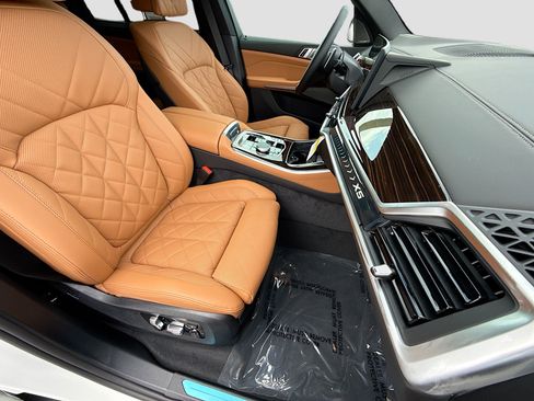 New 2026 BMW X5 sDrive40i w/ Climate Comfort Package RWD image 15