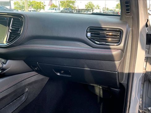 Used 2023 Dodge Durango GT image 18