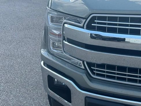 Used 2020 Ford F150 Lariat w/ Equipment Group 502A Luxury AWD/4WD image 9