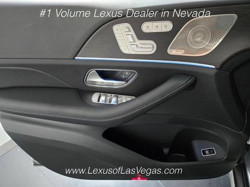 Used 2025 Mercedes-Benz GLE 350 4MATIC image 29