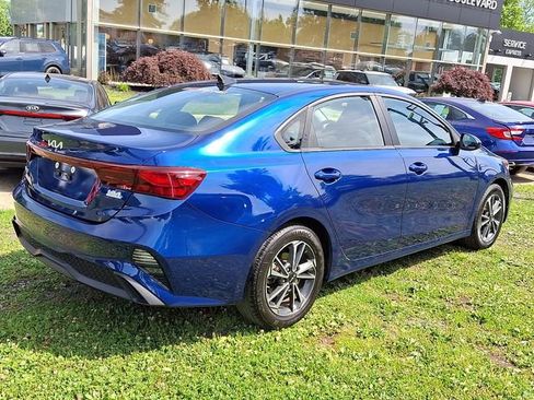 Certified 2024 Kia Forte LXS FWD image 6